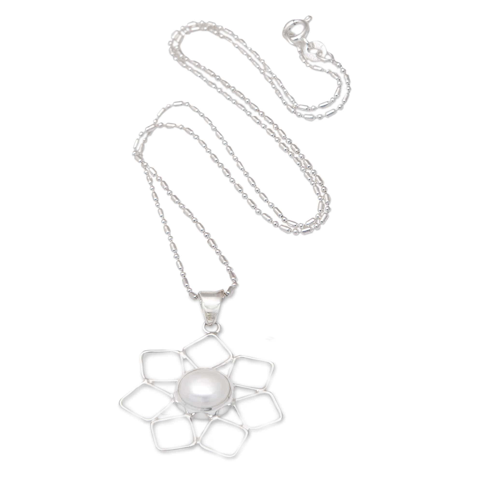 925 Silver Floral Pendant Necklace with Peach Cultured Pearl - Floral Glare