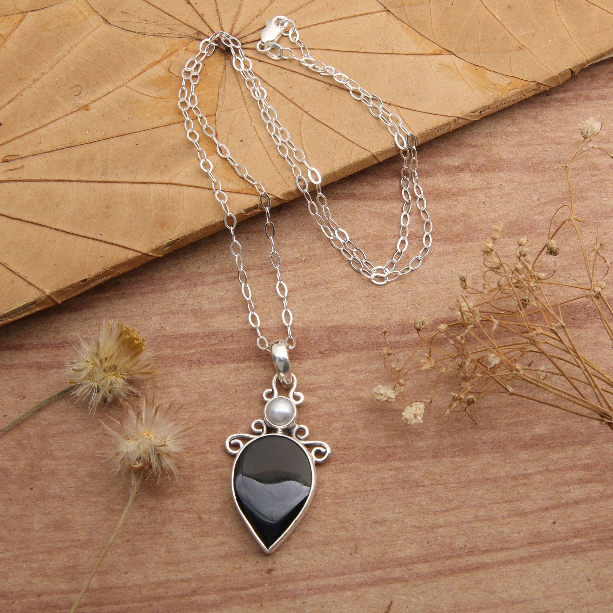 925 Silver Onyx & Cultured Pearl Pendant Necklace from Bali - Night and Day